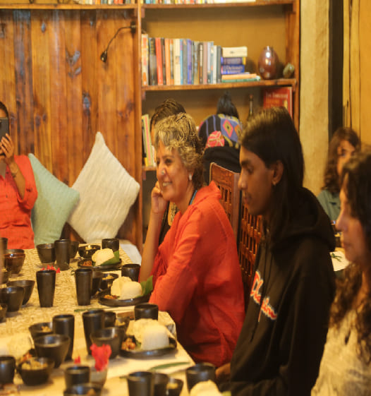 hotels in karol bagh with restaurant